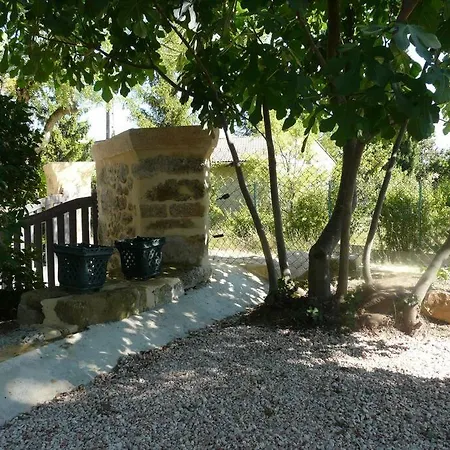 Agreable Mas Au Calme Jusqu'a 11 Pers. Pres D'uzes * Saint-Laurent-la-Vernede