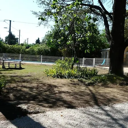 Holiday home Agreable Mas Au Calme Jusqu'a 11 Pers. Pres D'uzes