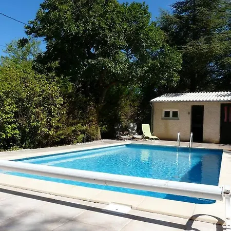 Holiday home Agreable Mas Au Calme Jusqu'a 11 Pers. Pres D'uzes Saint-Laurent-la-Vernede