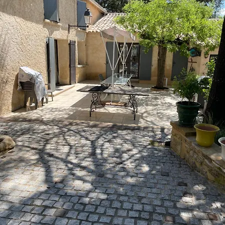 Holiday home Agreable Mas Au Calme Jusqu'a 11 Pers. Pres D'uzes