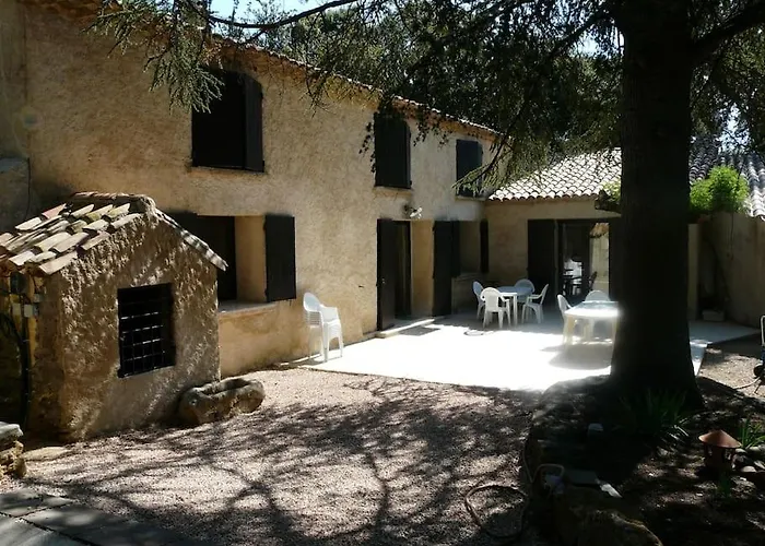 Agreable Mas Au Calme Jusqu'a 11 Pers. Pres D'uzes 度假居 *