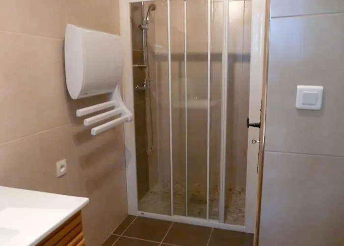 Agreable Mas Au Calme Jusqu'a 11 Pers. Pres D'uzes * Saint-Laurent-la-Vernède